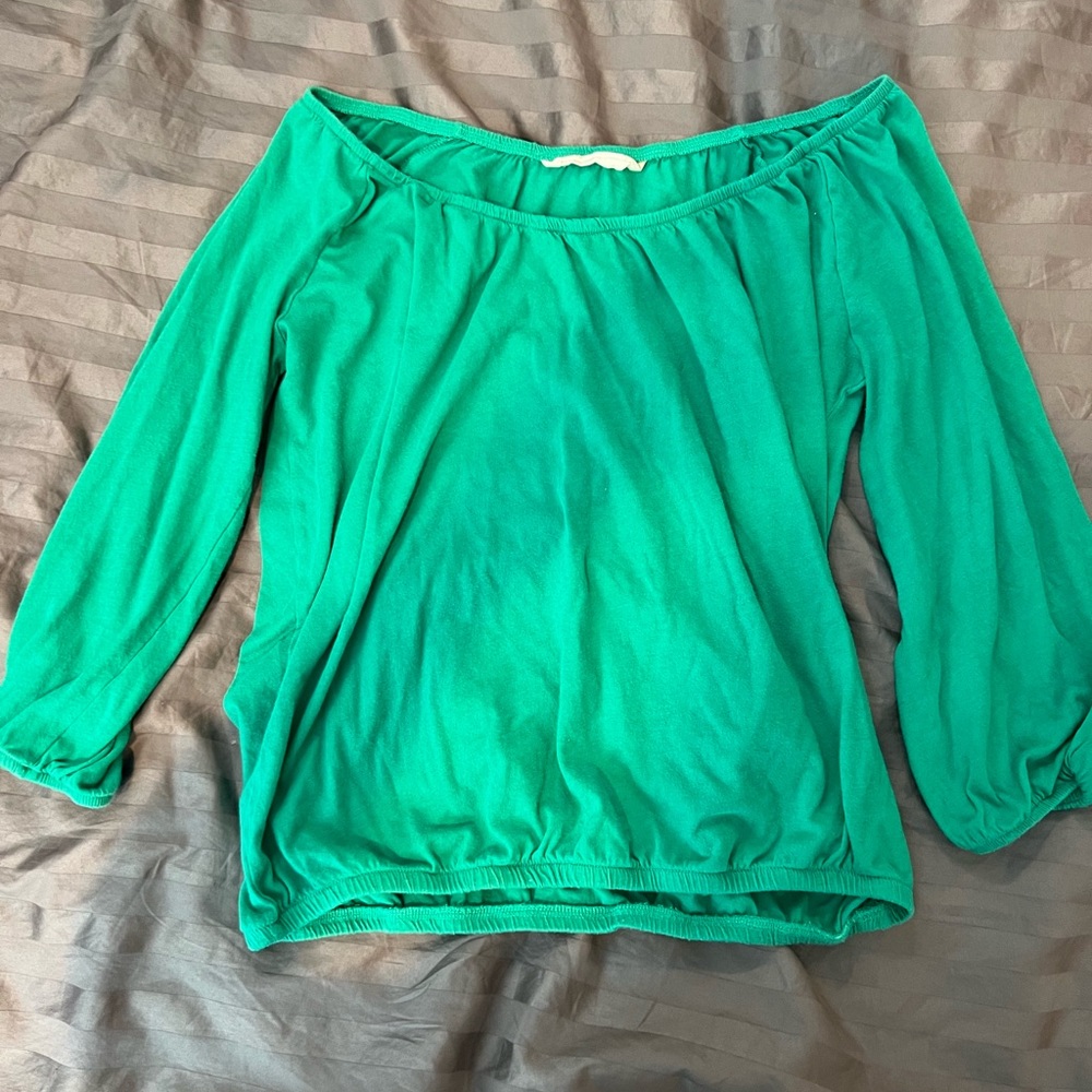 Green shirt